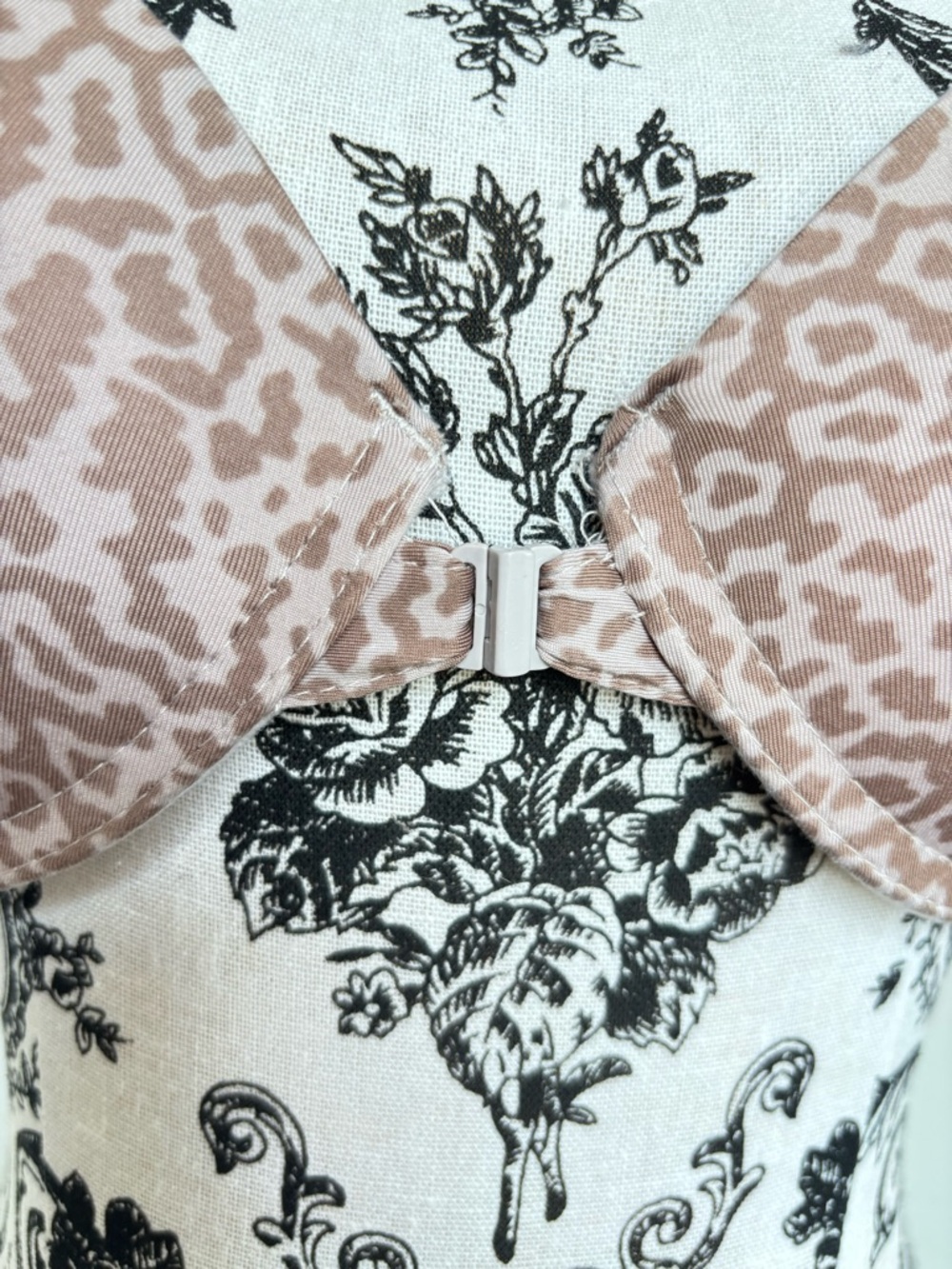 Izod Leopard Print Lace Trim Bra in Taupe 36B Underwire EUC - Picture 12 of 13
